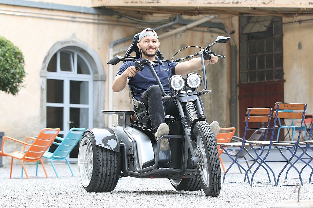 KYBURZ DXS 2ndLife Ali's Custom Bike mit Ali