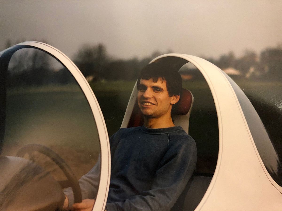 Martin Kyburz sits relieved in the Cheetah after the acceptance in Winterthur