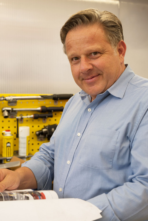 Martin Jerg in der KYBURZ Service-Werkstatt